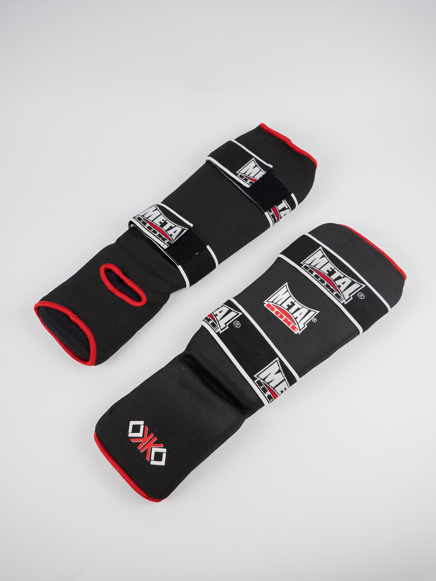 Paratibia con Parapiede OKO Black – Comfort e Protezione Superiore