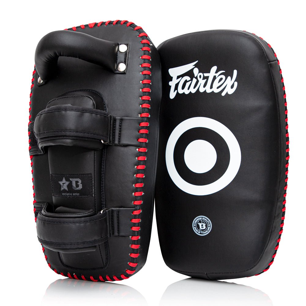 Par de Kicking Pads compactos FXB Fairtex para Muay Thai y Kickboxing