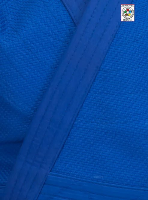 Divisa completa da Judo Daedo colore blu con giacca e pantalone resistenti.