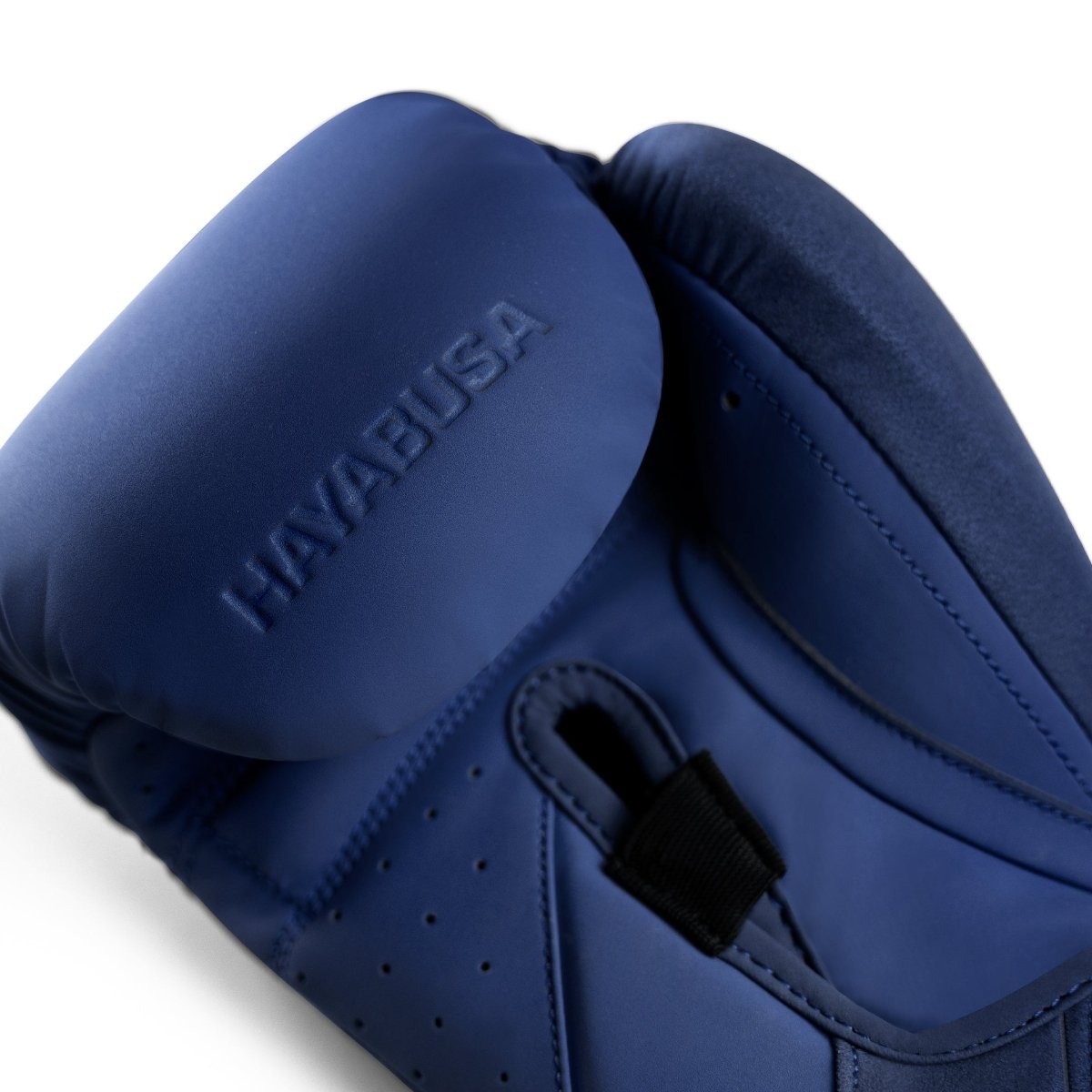 Detalle del sistema de cierre Dual-X de los guantes de boxeo azules Hayabusa T360