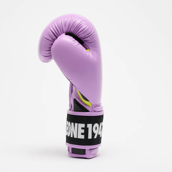 Profilo del guantone LEONE Stripe '47 viola, evidenziando la forma ergonomica