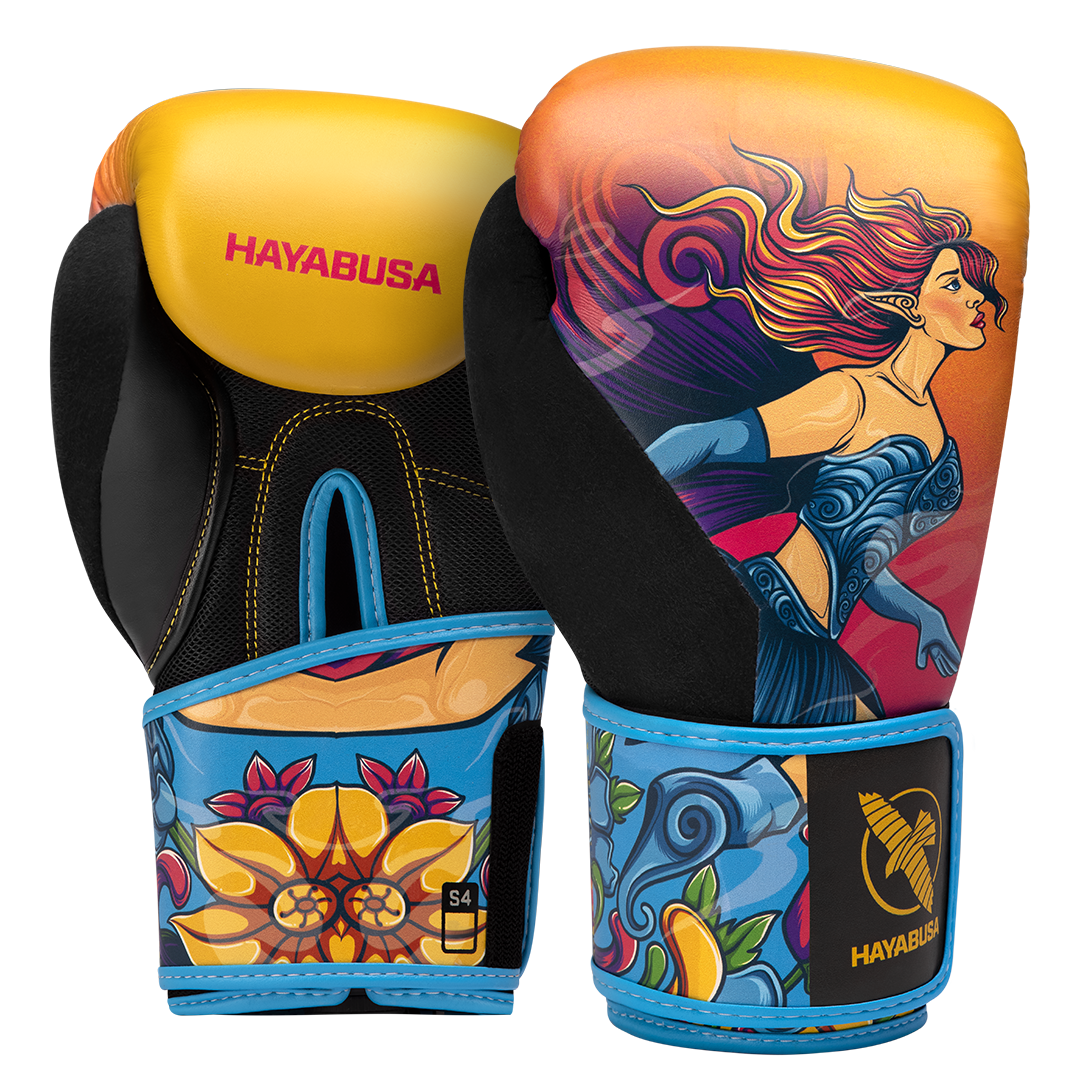 Conjunto de luvas de boxe Hayabusa S4 Youth Epic para crianças com gráficos mágicos de fadas em um fundo rosa