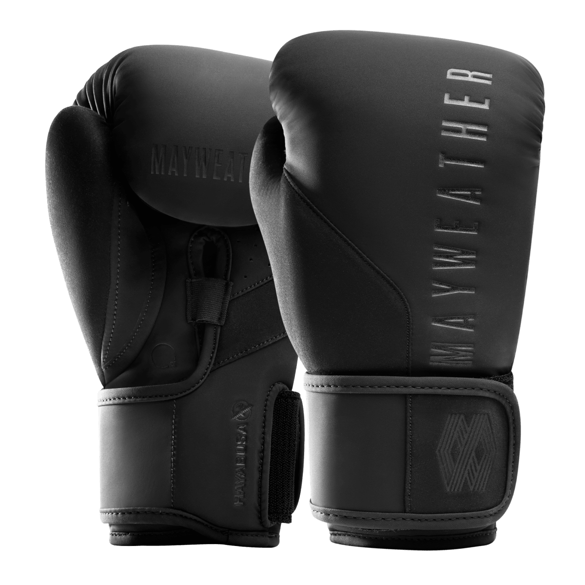 Guantes de boxeo Mayweather Champ totalmente negros vistos desde el frente en primer plano