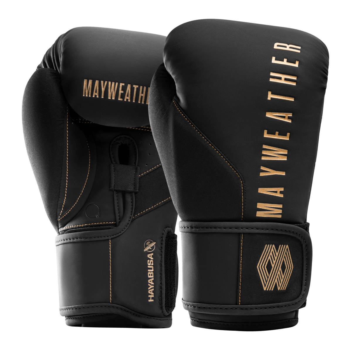 Guantes de boxeo Mayweather Champ negros y dorados vistos desde el frente en primer plano.