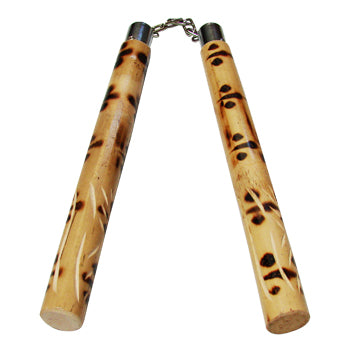 Nunchaku in Rattan Tradizionale con Catena Metallica
