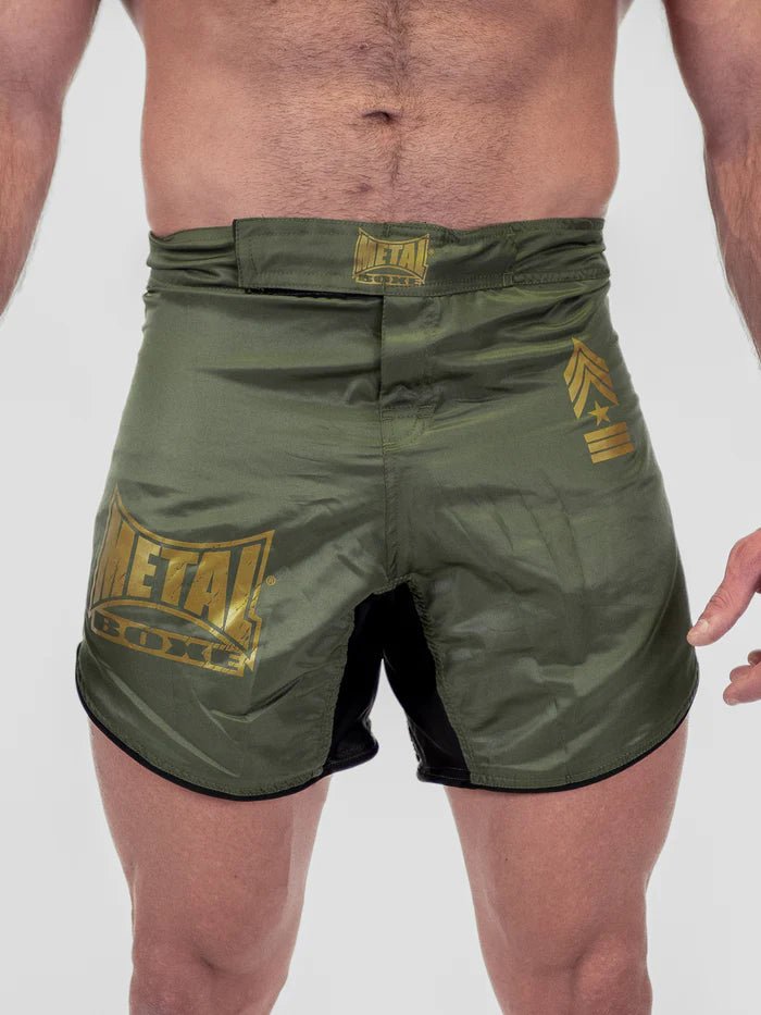 Hauptansicht von vorne MMA Metal Boxing Military Shorts Khakigrün