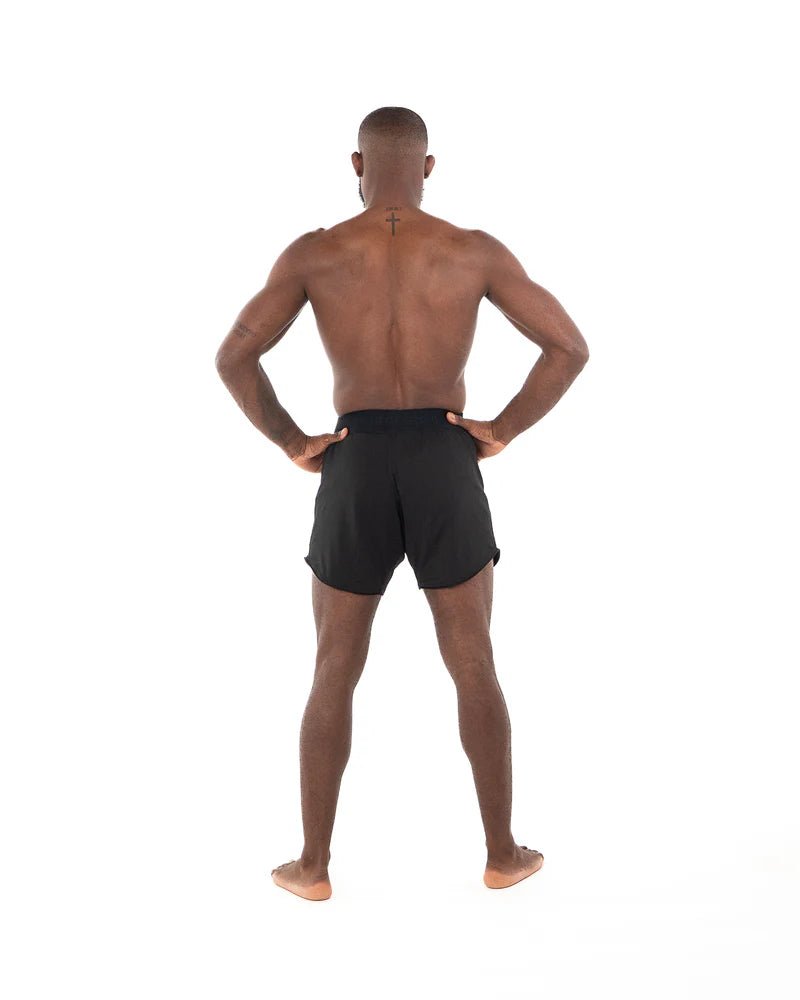 Rückansicht MMA Metal Boxing Shorts mit schwarzem Komfort-Elastikverschluss