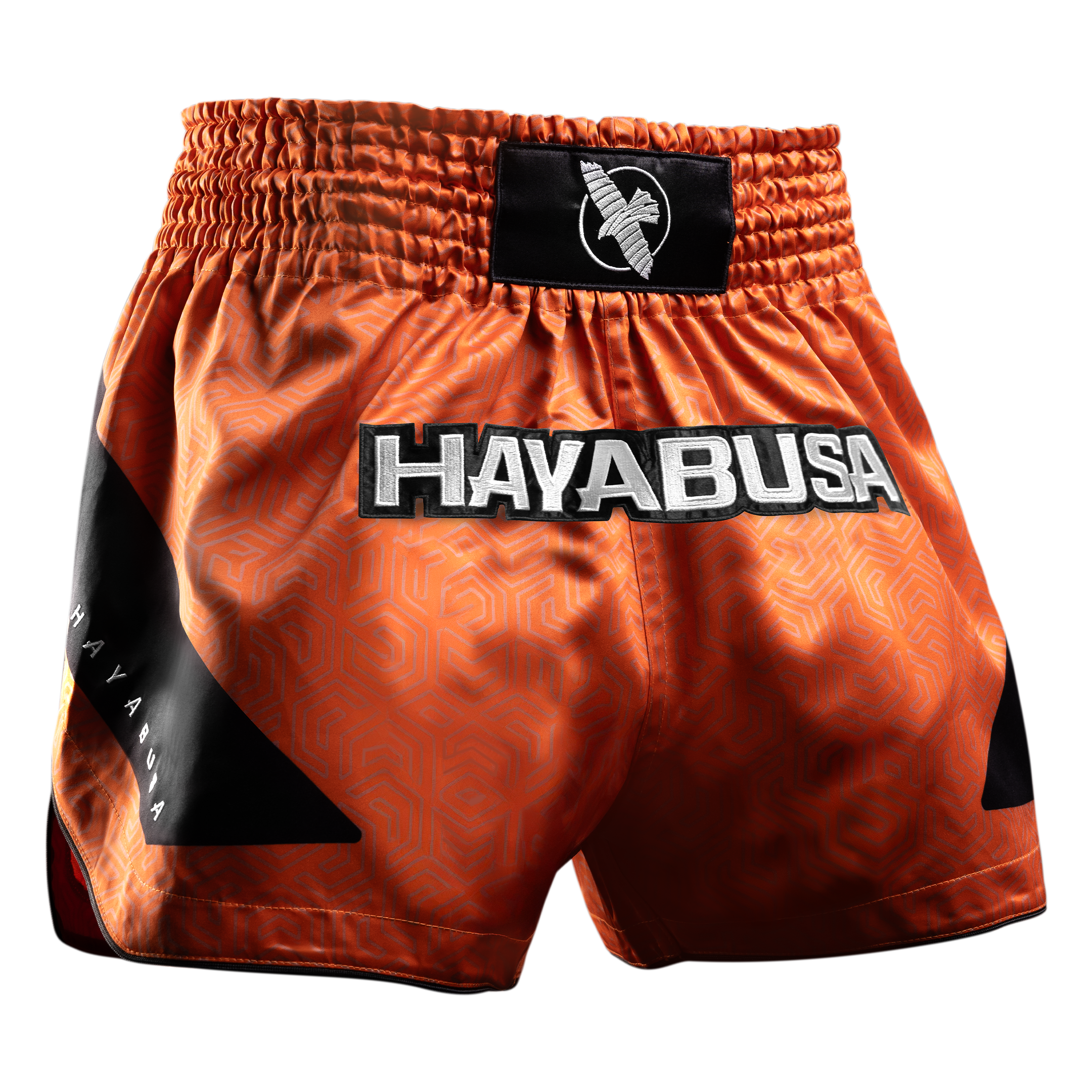 Pantaloncini Muay Thai Hayabusa Core arancioni visti frontalmente in tessuto satin