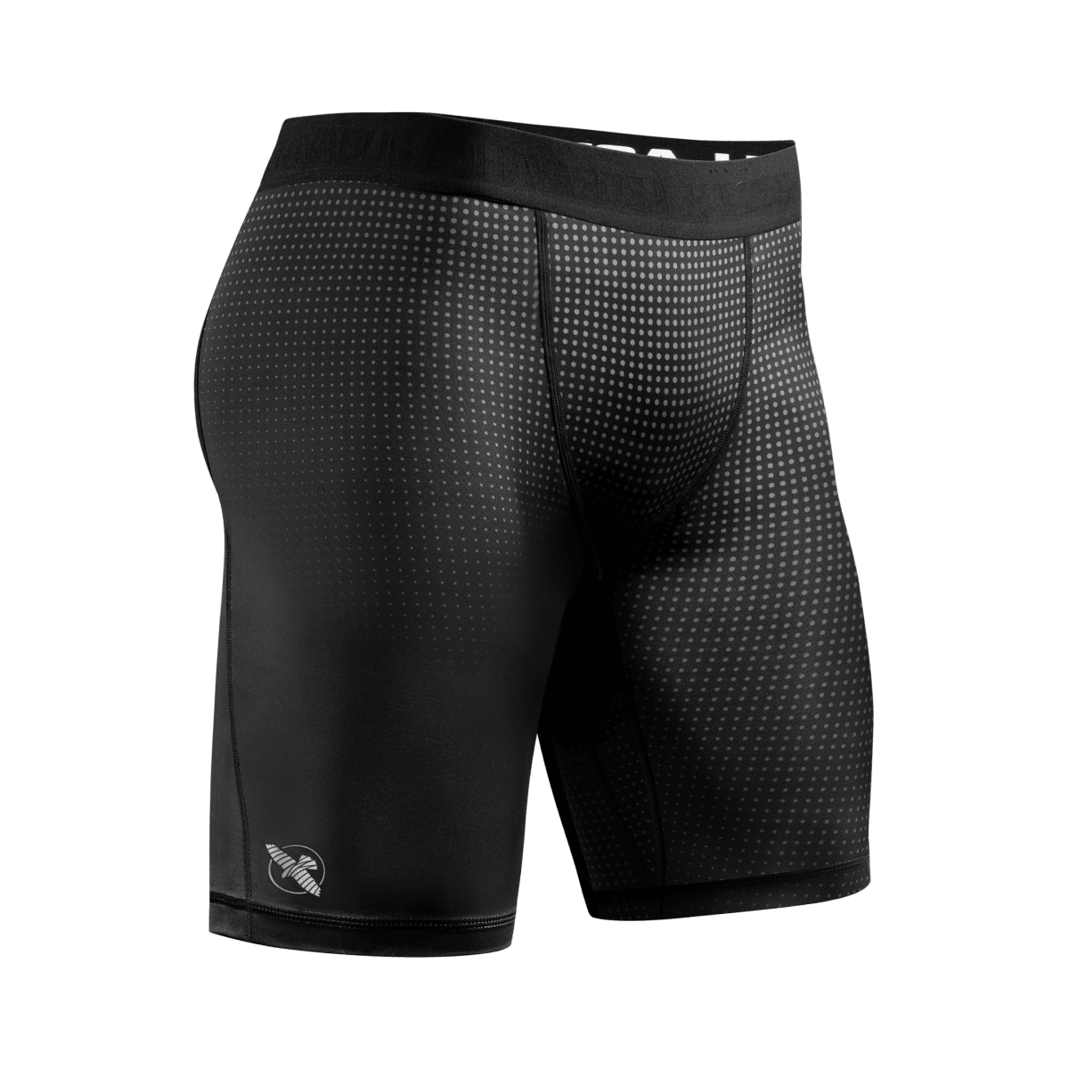 Vista frontale dei pantaloncini Vale Tudo Hayabusa Core neri, shorts a compressione per MMA