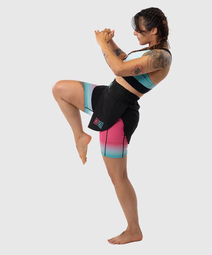 Detalle del short de compresión interna del short Metal Boxe Miami Vibe.