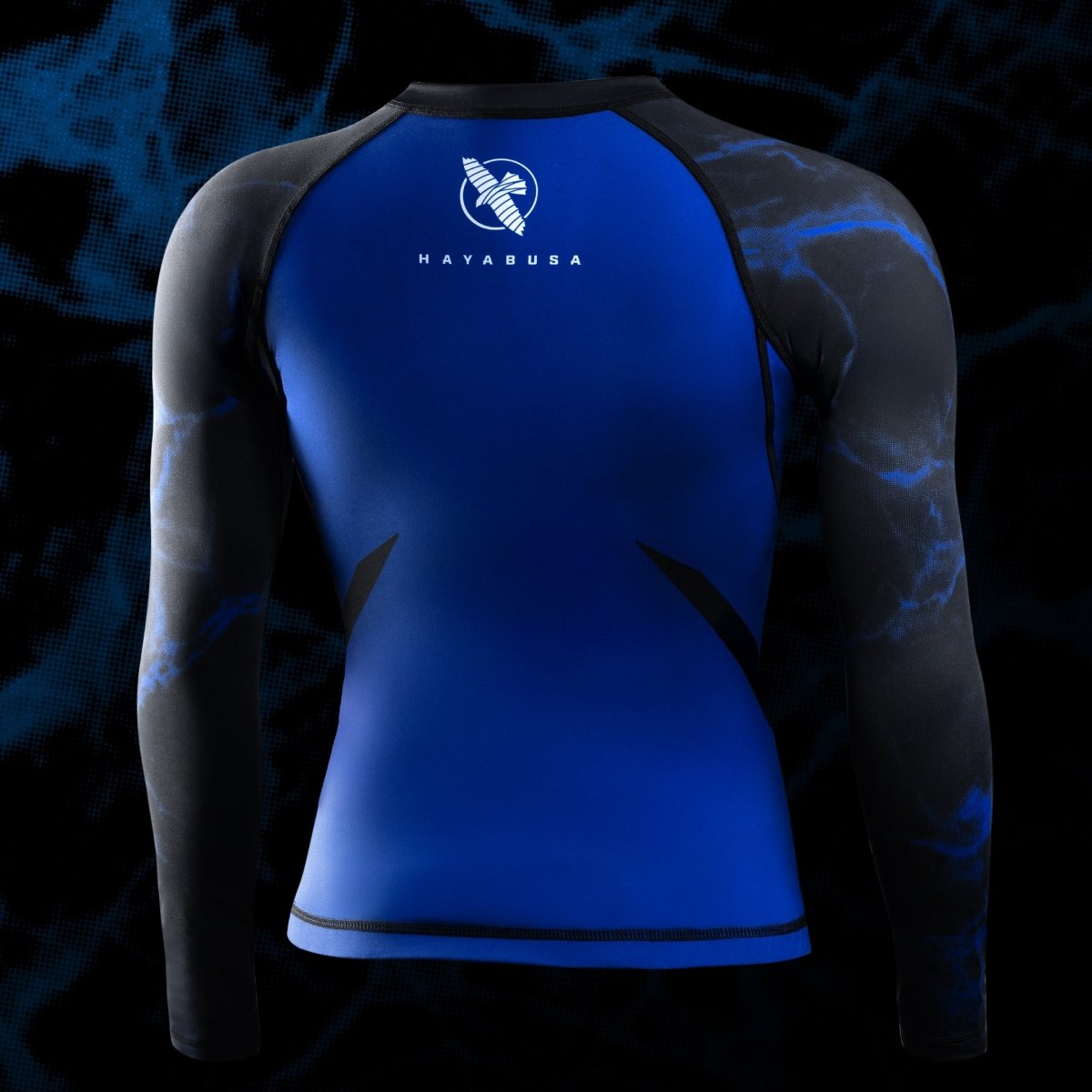Rear view of the UFC BJJ women's black/blue rash guard, quick-drying four-way stretch fabric