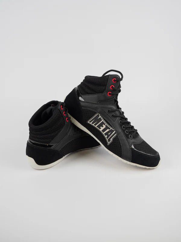 Paar schwarze Metal Boxe Viper III Boxschuhe, Multi-Box und stabile Ausführung