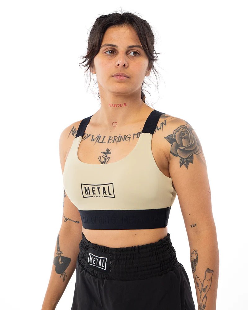 Vorderansicht des beigefarbenen Desert Storm Metal Boxing Sporttops für den Kampfsport