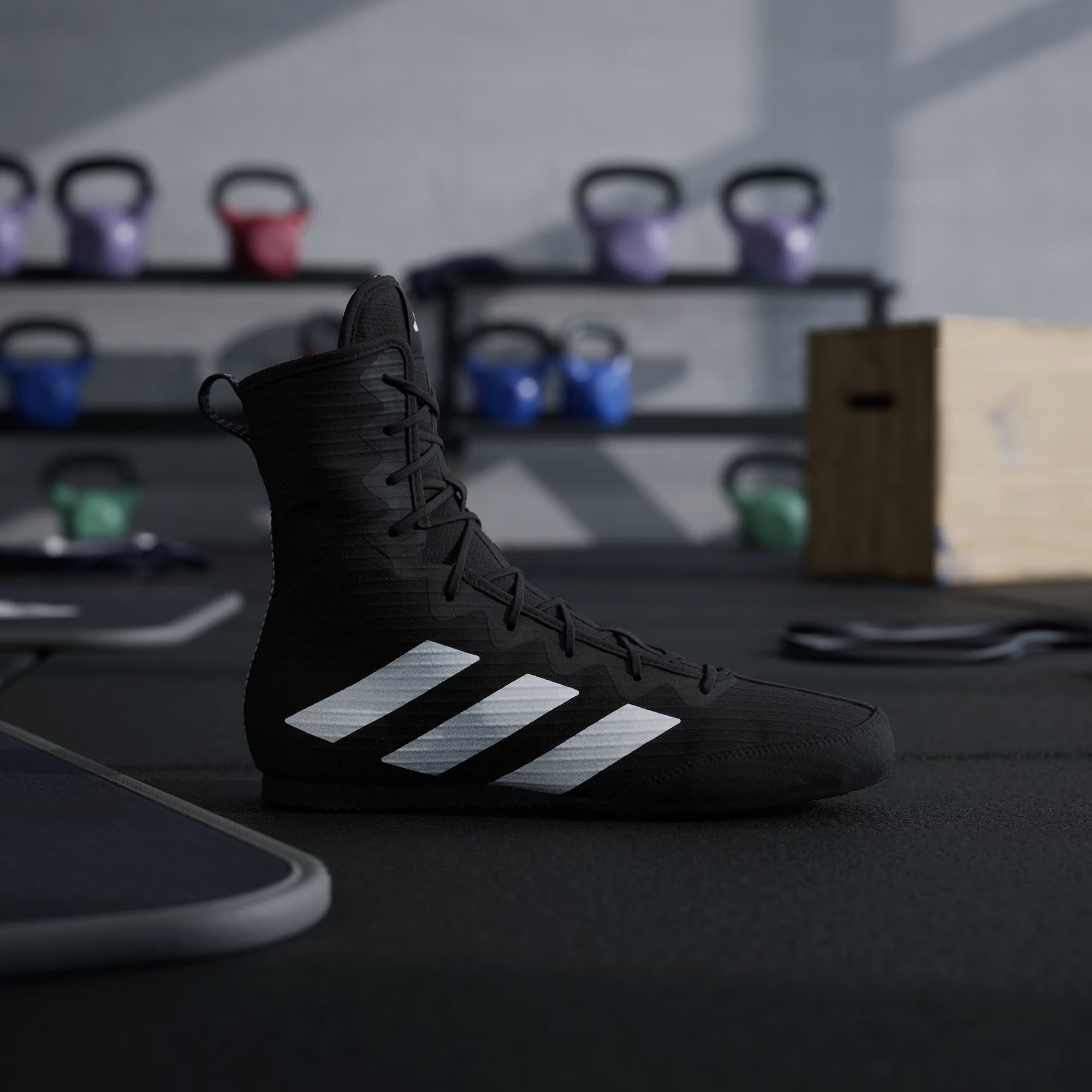 Adidas Box Hog 4 Kern Schwarz | Leichte und Atmungsaktive Boxschuhe