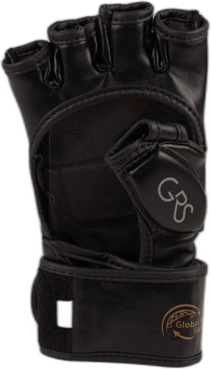 Tampilan telapak sarung tangan GRS MMA, ergonomis untuk bergulat dan genggaman yang aman