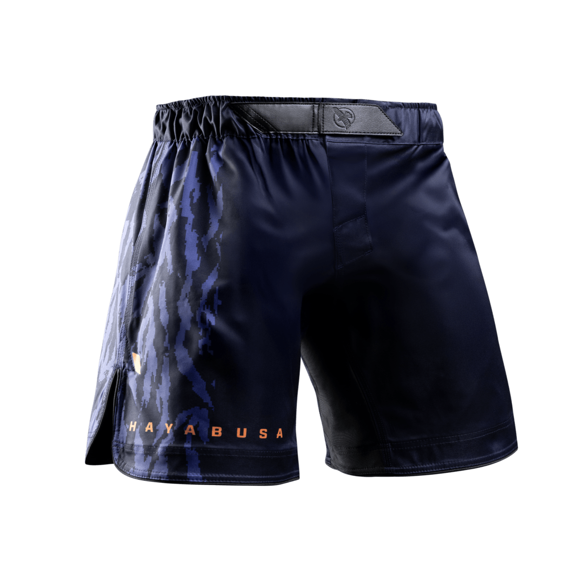 Vista frontal do short azul Hayabusa Apex Mid-Thigh MMA com fecho de pressão